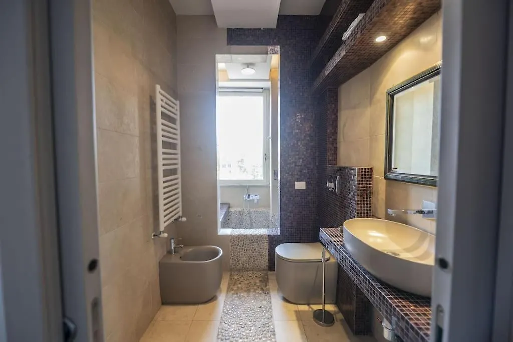 Testaccio Luminous And Large Apartment Rome 0*,